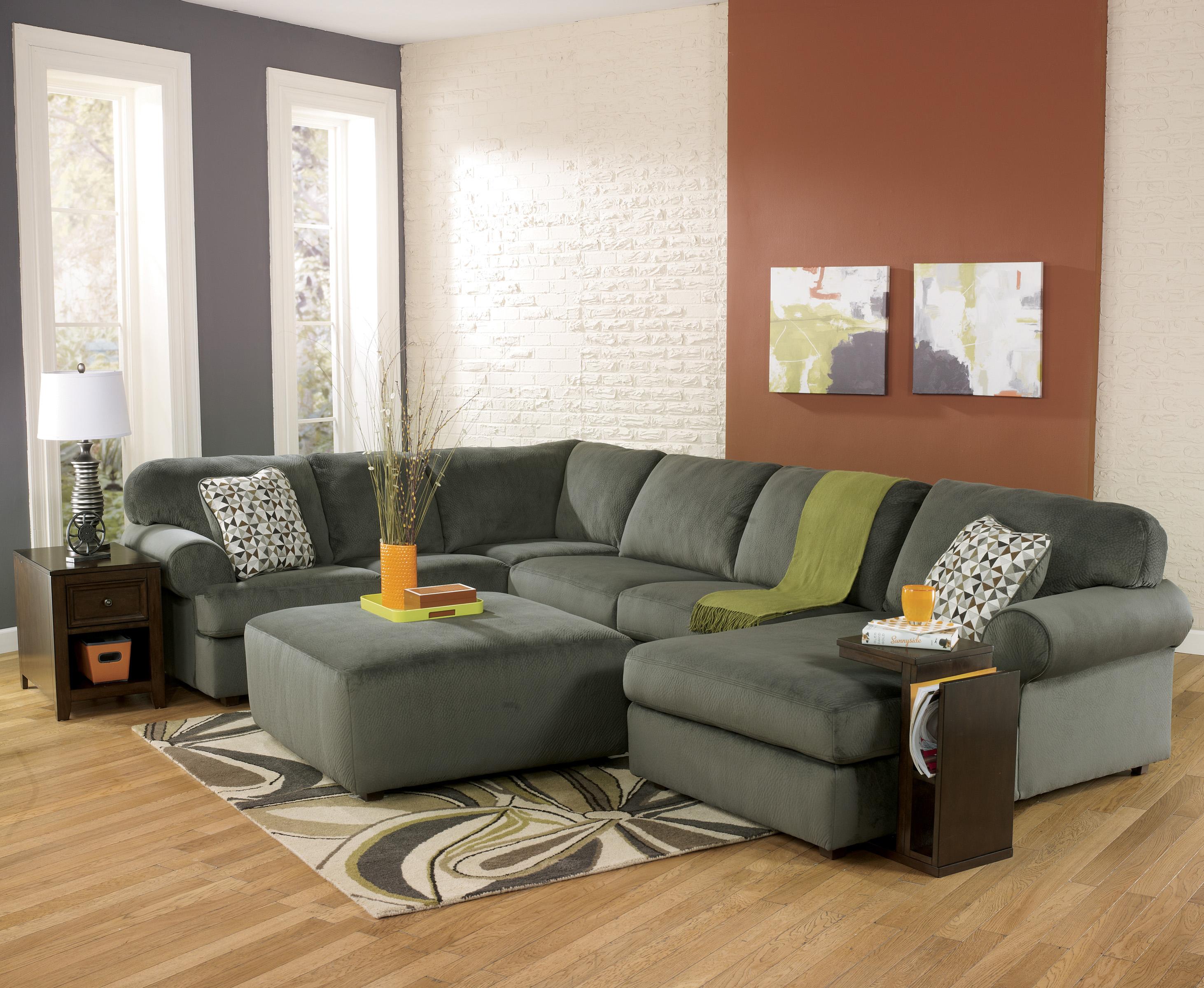 Signature Design by Ashley Jessa Place - Pewter Casual Sectional Sofa